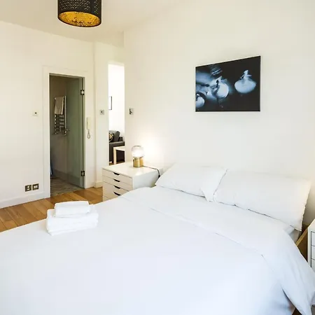 1 Bedroom Notting Hill London Exterior photo
